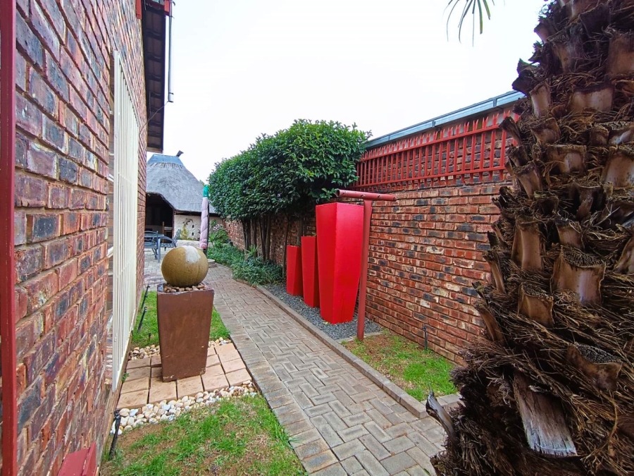 3 Bedroom Property for Sale in Uitsig Free State